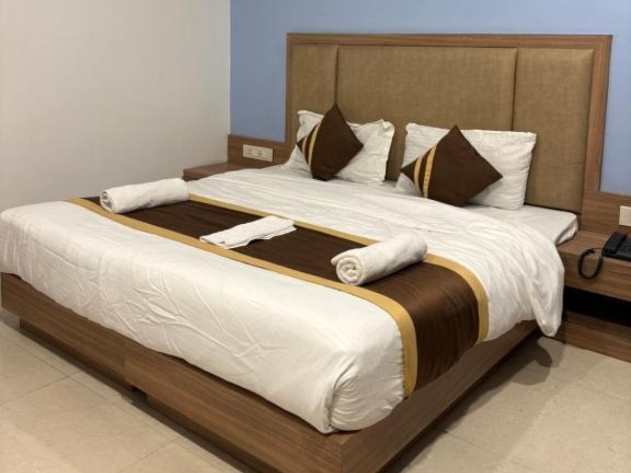 Hotel Silver Bell in Lucknow