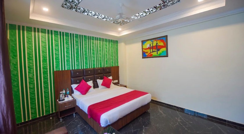 Fairvacanze Lucknow City Centre in Lucknow