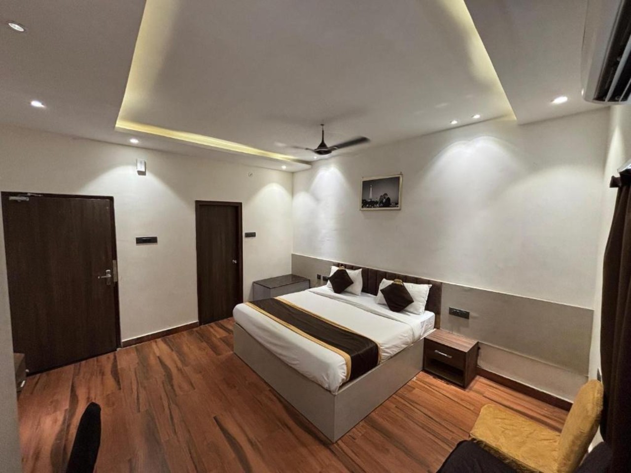 Hotel Citrus in Lucknow