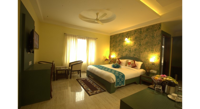 Royal Shades Hotel in Bangalore