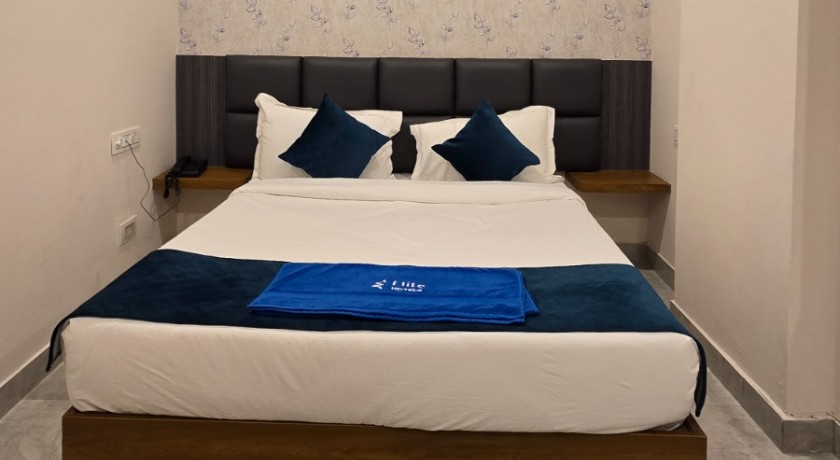 Elite Hotel Karimnagar in Karimnagar