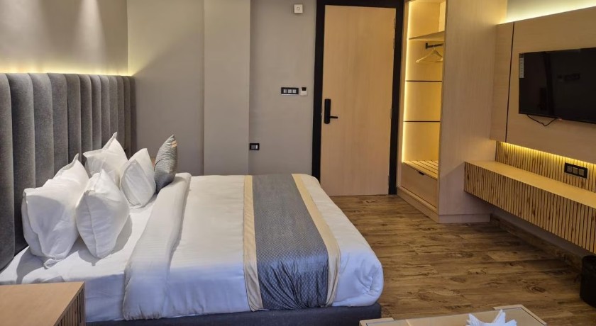 Hotel Majash Dreams in Lucknow