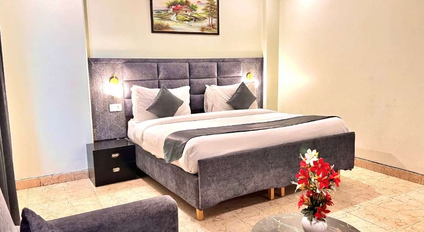 Hotel Sumedha Elegance in Gurgaon