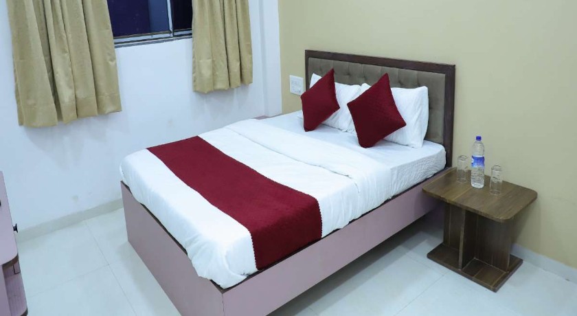 Hotel Devanshri in Pen