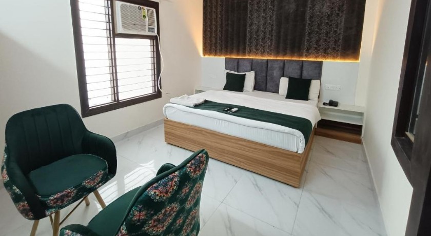 The Royal Corporate in Noida