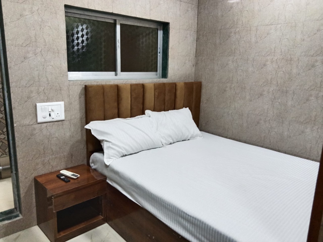 Hotel Golden Inn in Mumbai