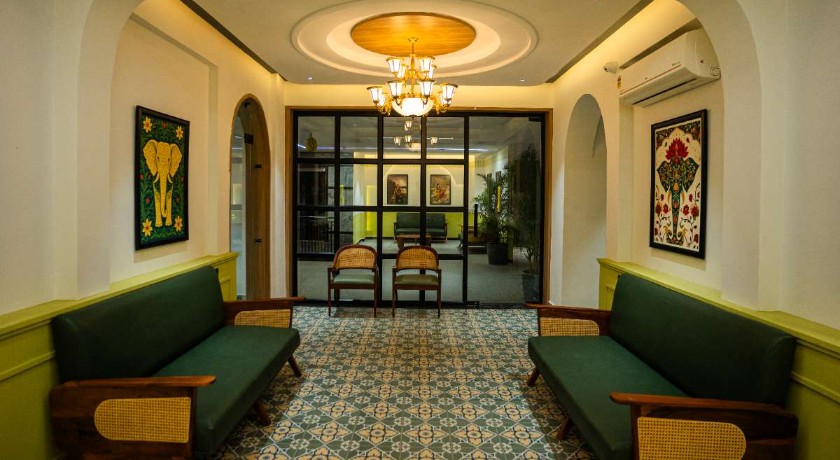 Hotel Indiana in Hyderabad