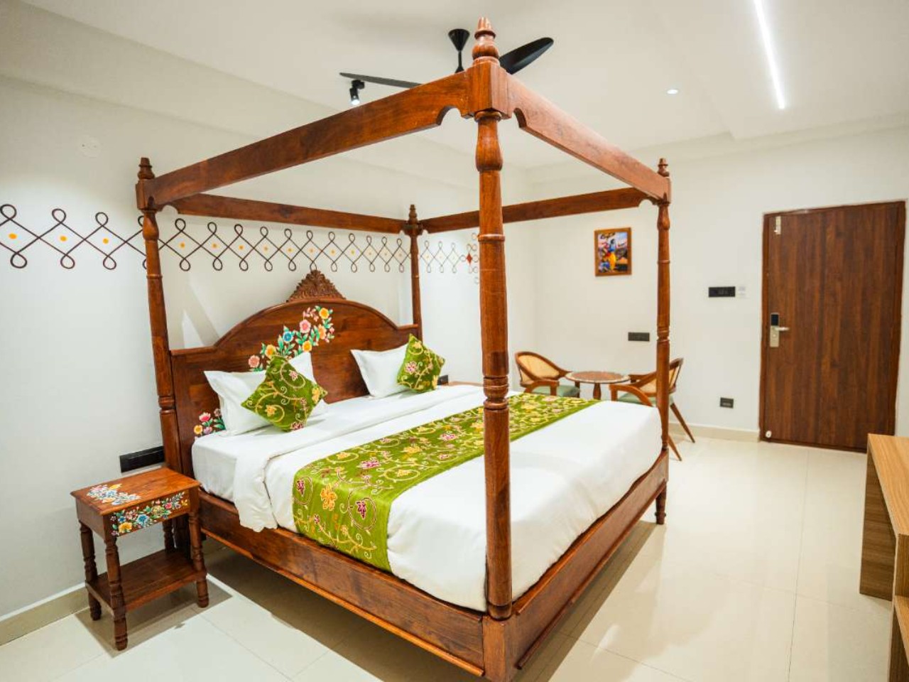 Hotel Indiana in Hyderabad