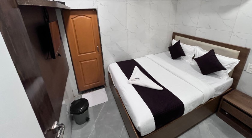 Hotel Benz Inn in Mumbai