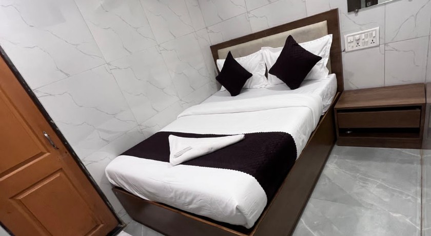 Hotel Benz Inn in Mumbai