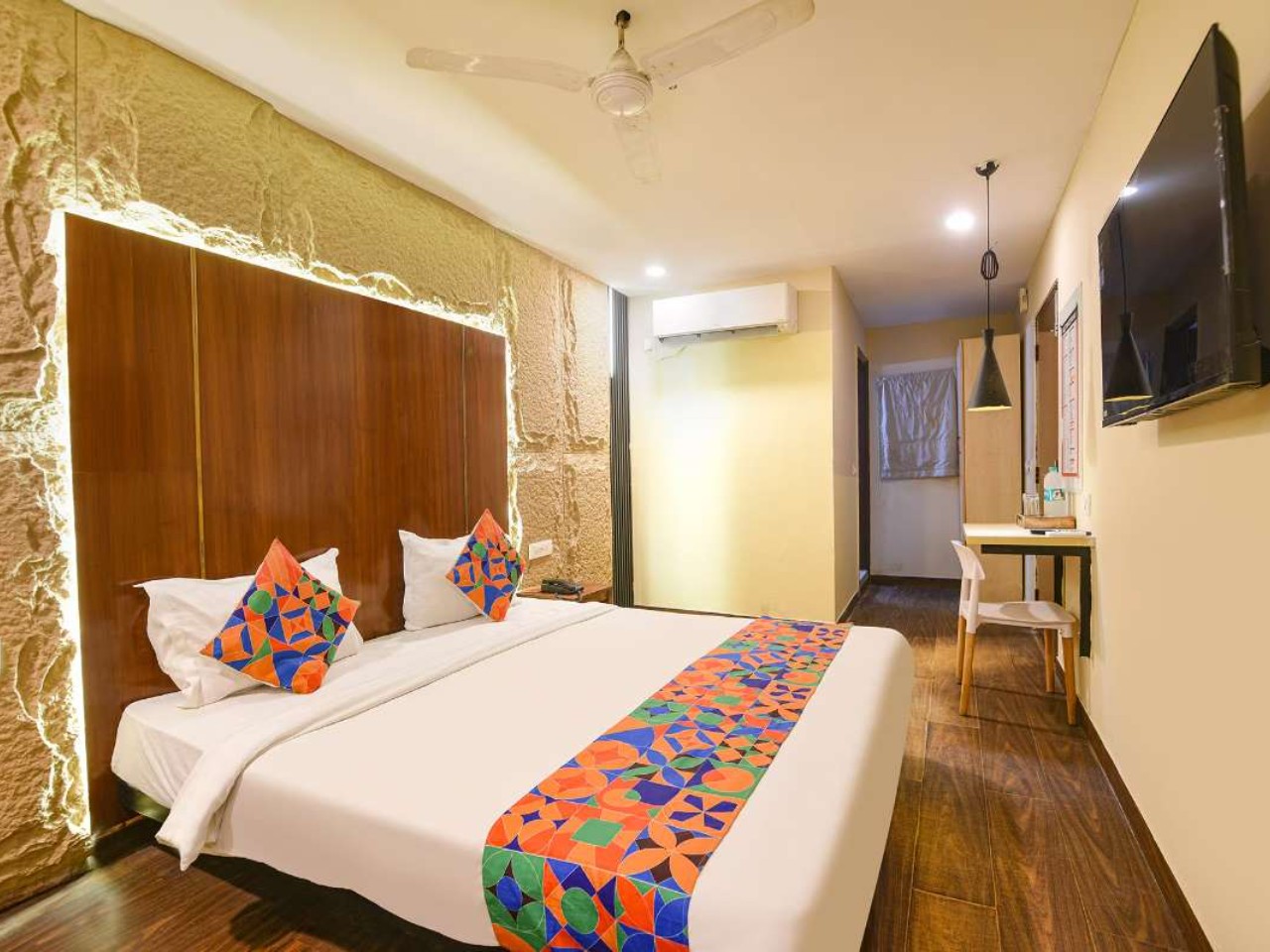 Hotel Crescent in Faridabad