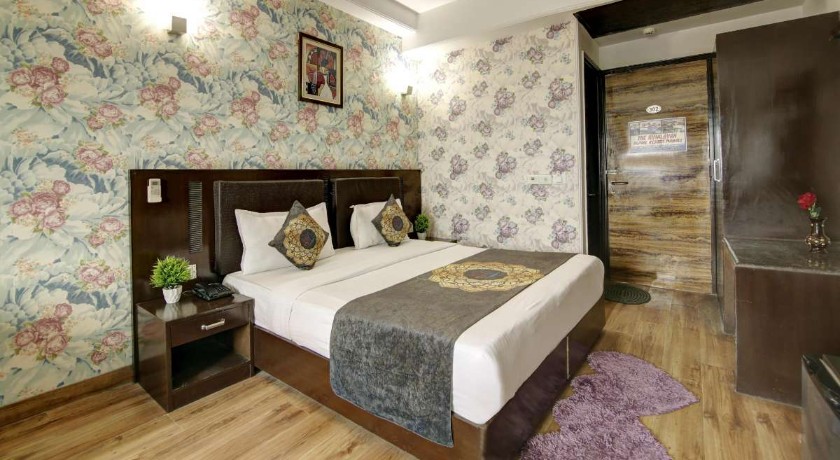 Venus By Arch in Delhi