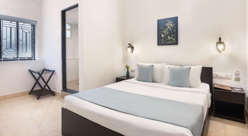 8fold by LaRiSa in Goa