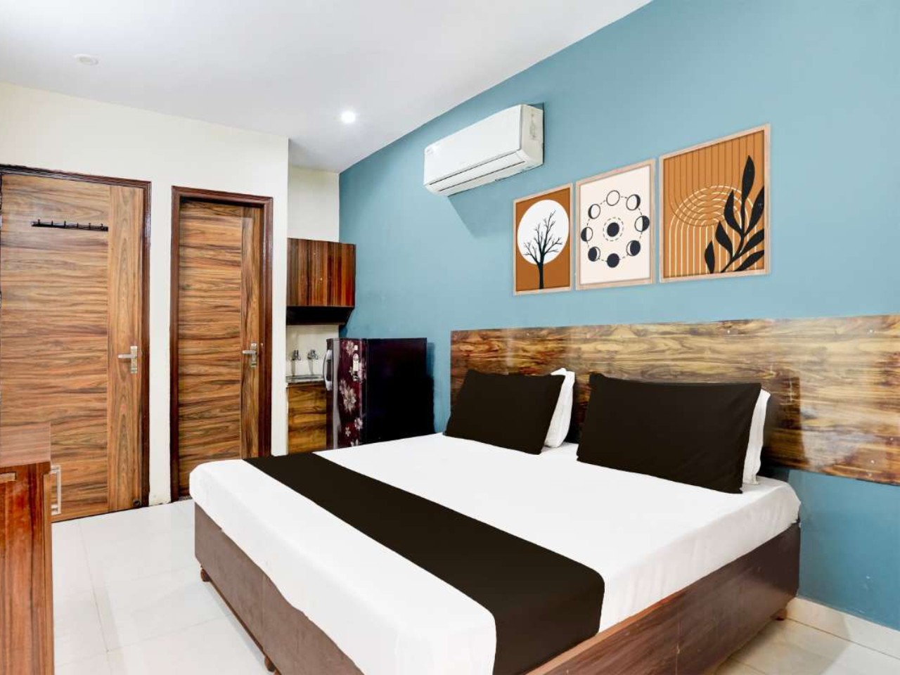 Arpit Stayz in Gurgaon