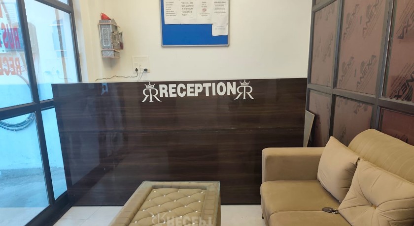 Rustic Roots in Kanpur