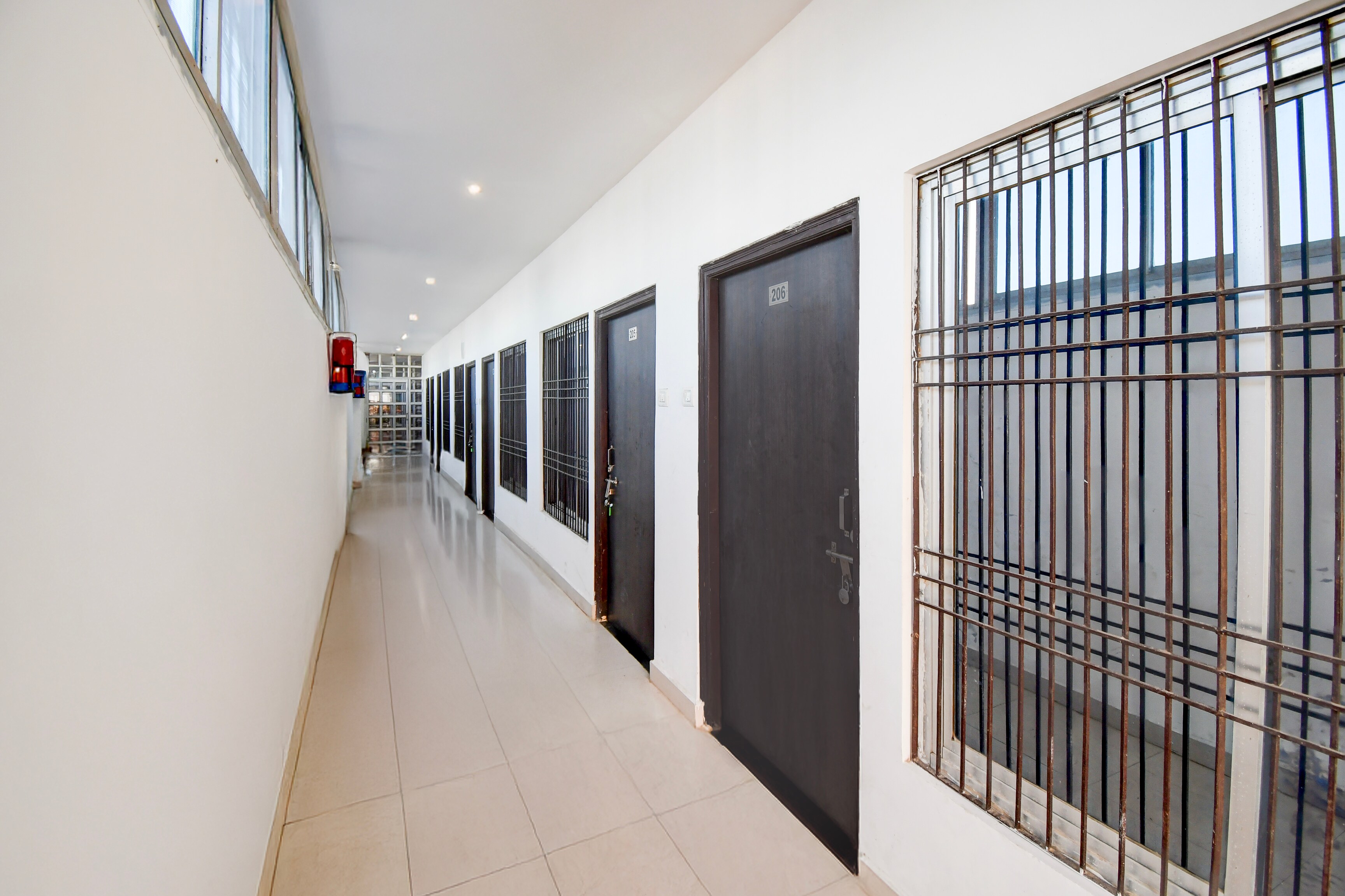 Hotel O Dariyapur Near Railway Crossing in Sultanpur