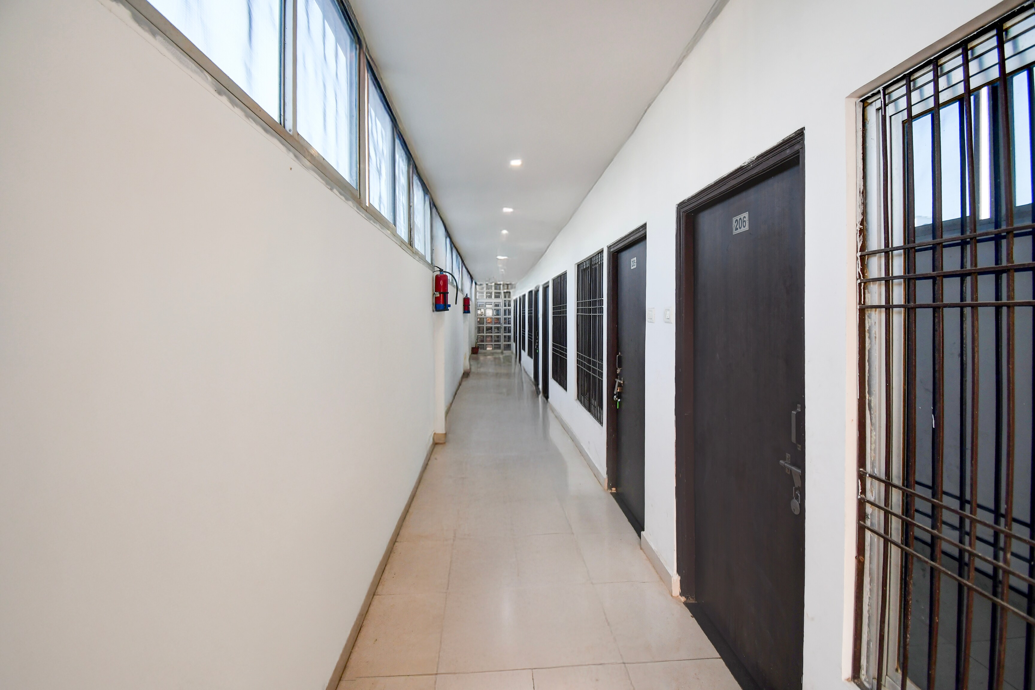 Hotel O Dariyapur Near Railway Crossing in Sultanpur