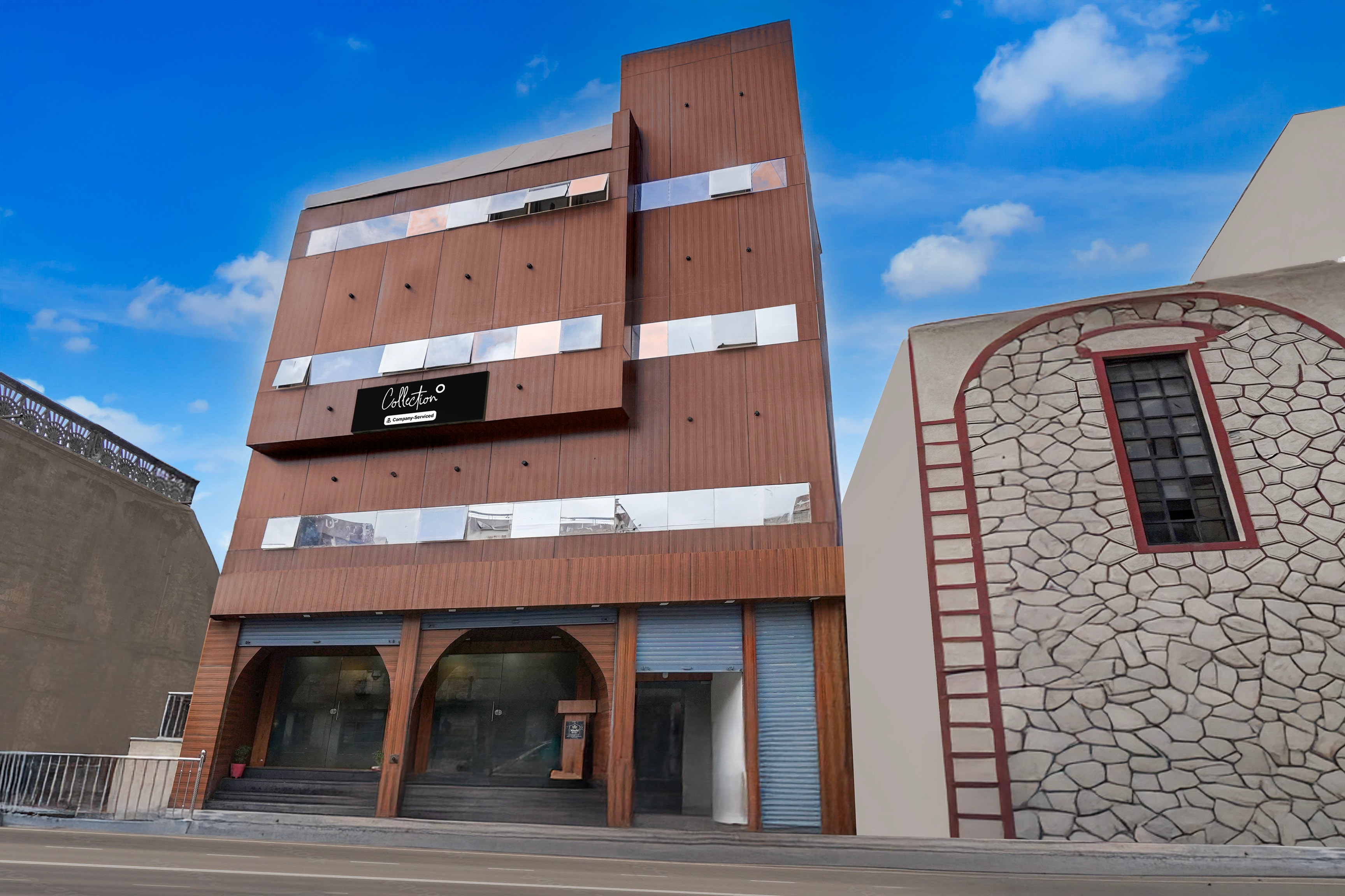 Collection O Race Course Garden Rajkot Formerly Shahi Darbar in Rajkot