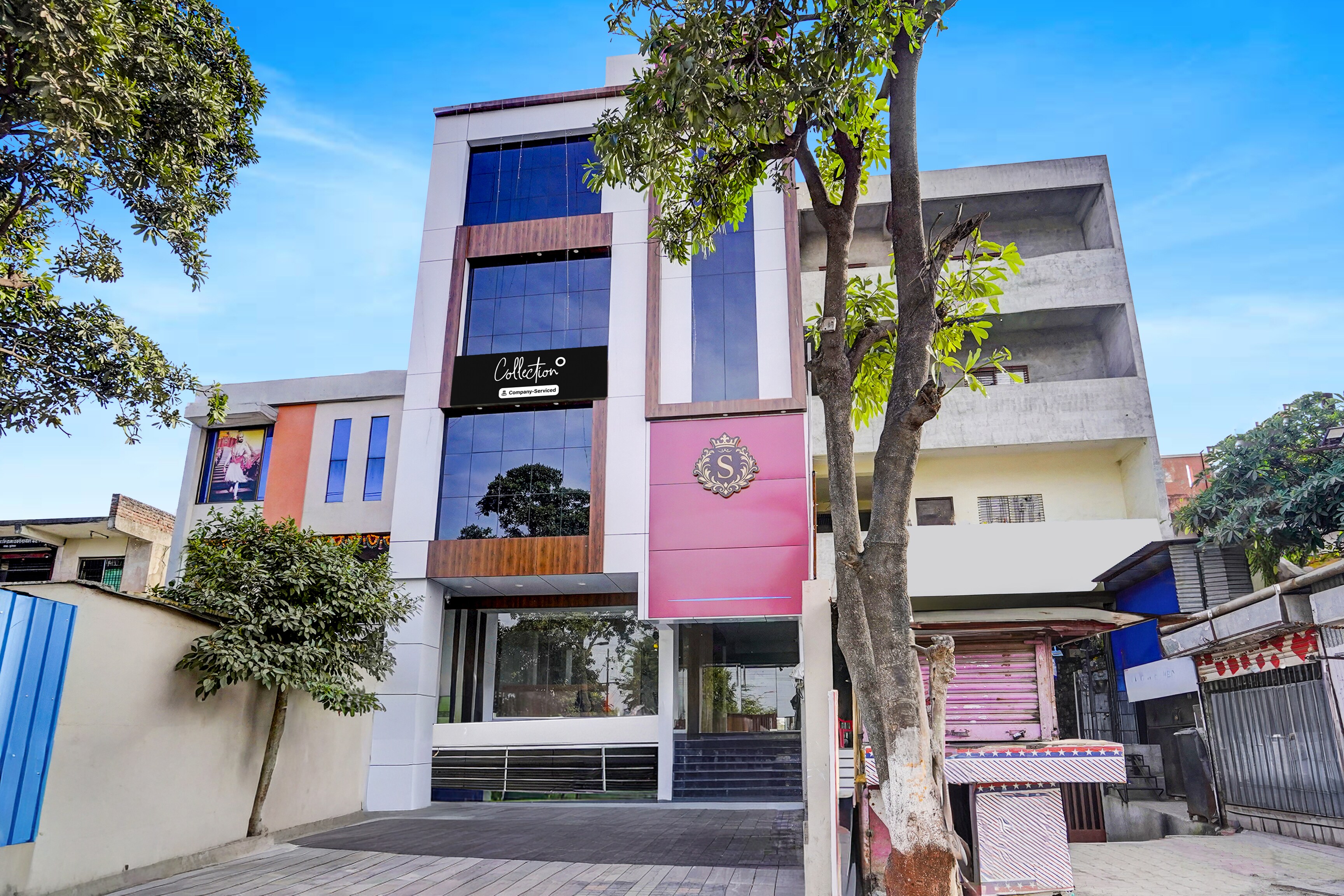 Super Collection O Shendra MIDC Aurangabad Formerly Sai Palace in Aurangabad