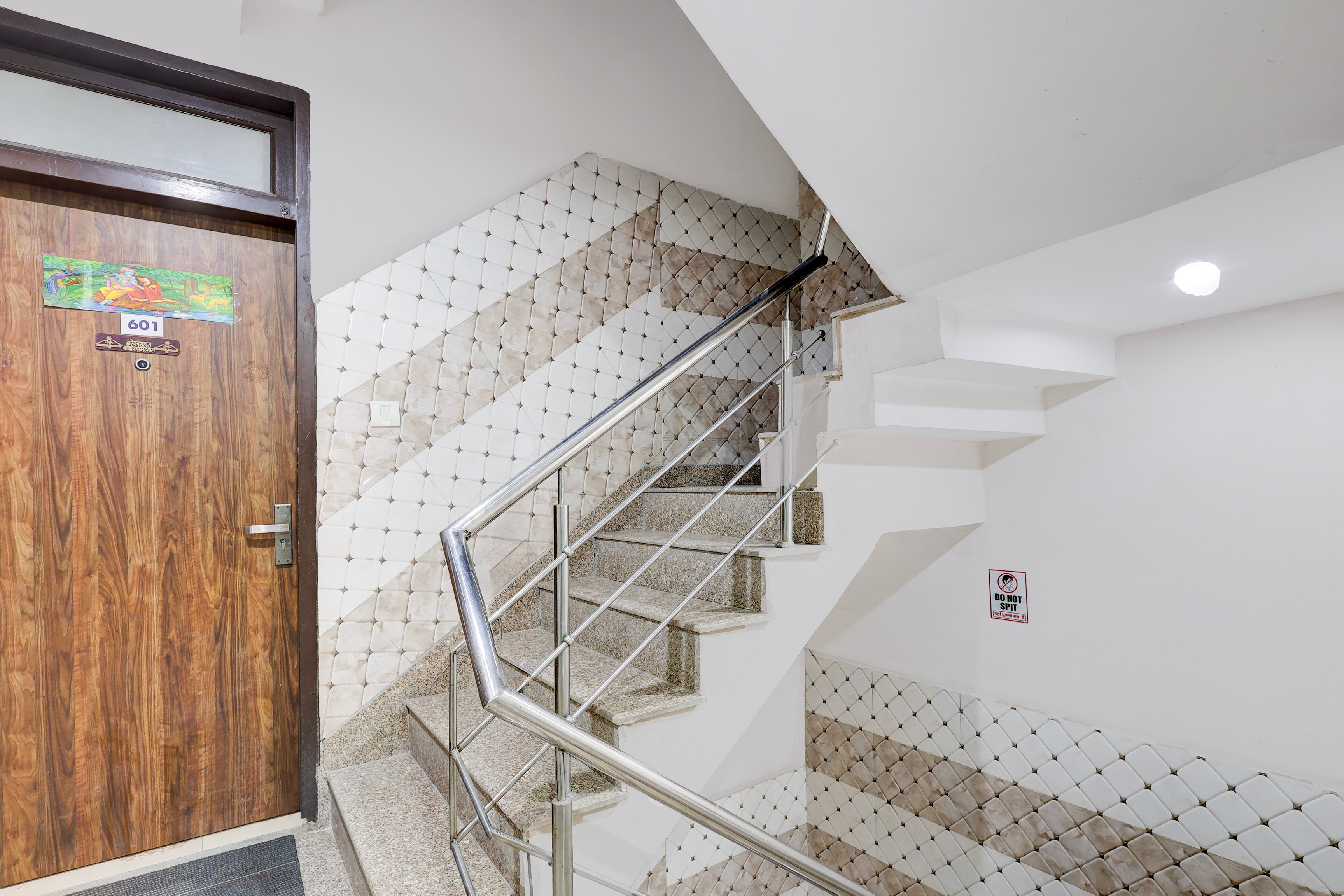 Collection O DLF Phase 3 Metro Station Gurgaon Formerly Krishnay Residency in Gurgaon