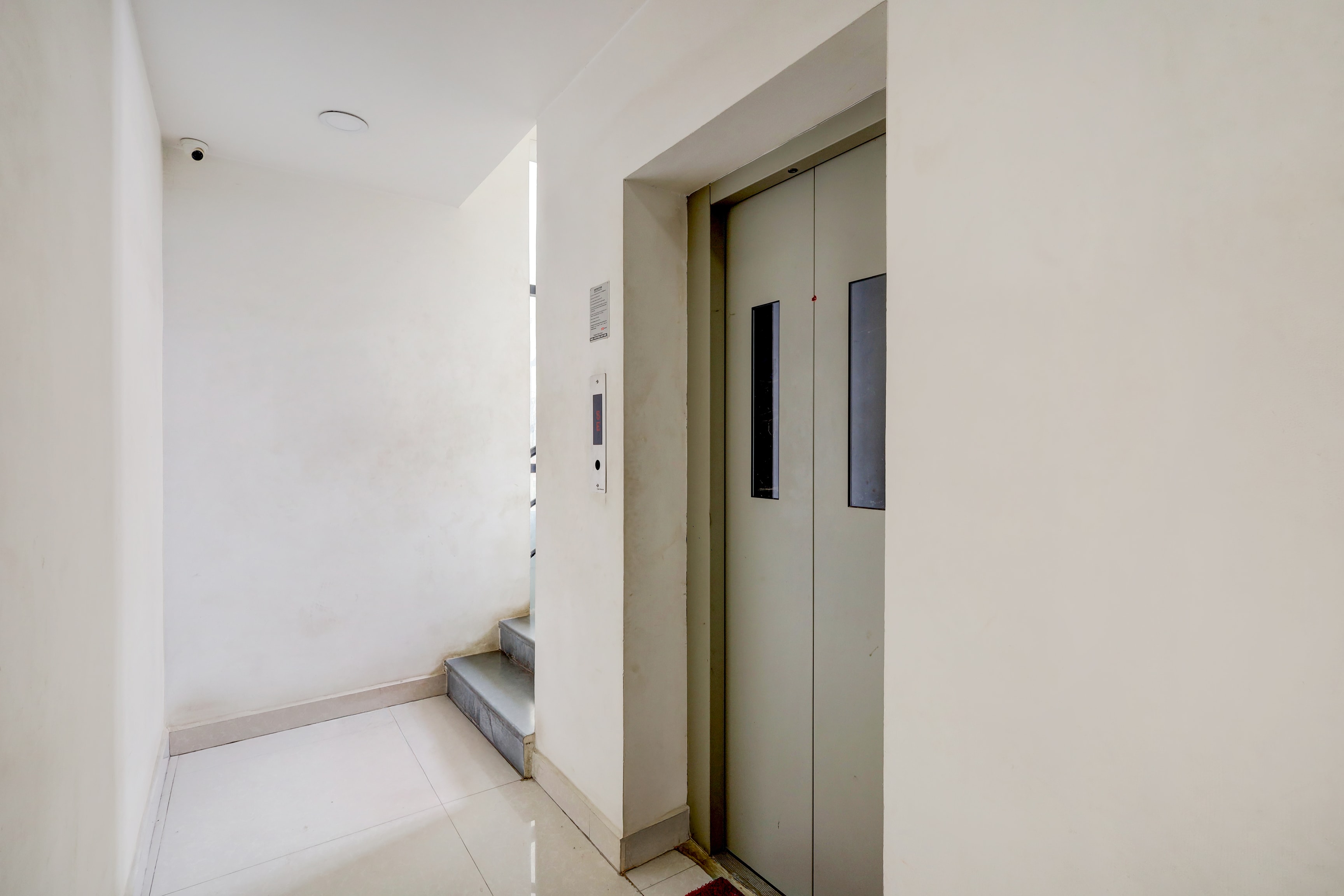 Super Hotel O Oragadam Industrial Estates Chennai Formerly SSM Rooms in Chennai