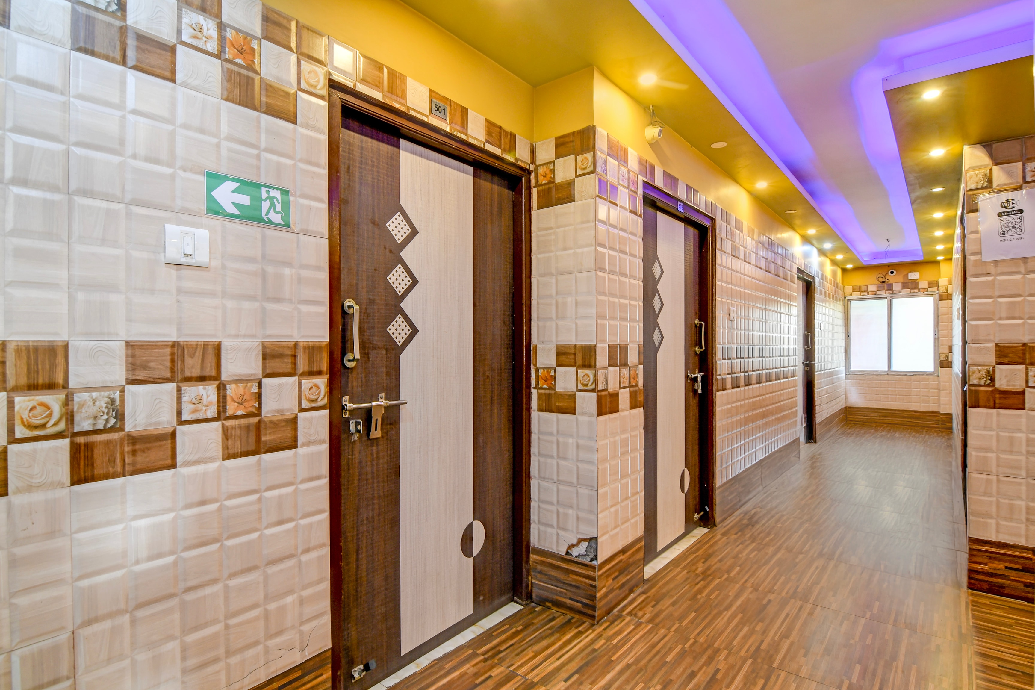 Collection O NSCB International Airport Formerly Raj Guest House in Kolkata