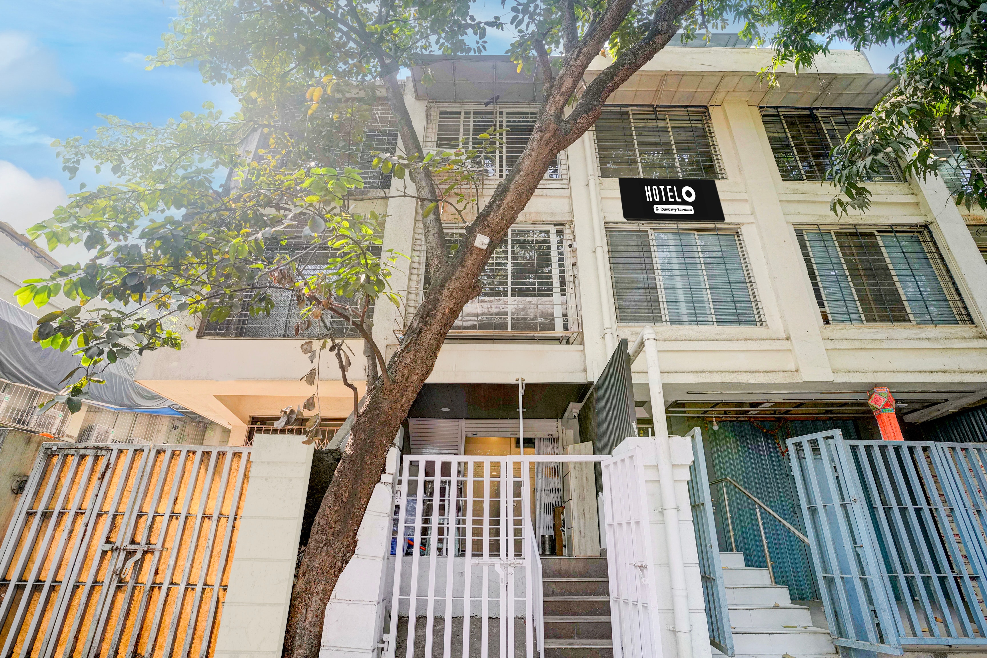 Collection O Santacruz Railway Station Mumbai Formerly Mpg Guest in Mumbai