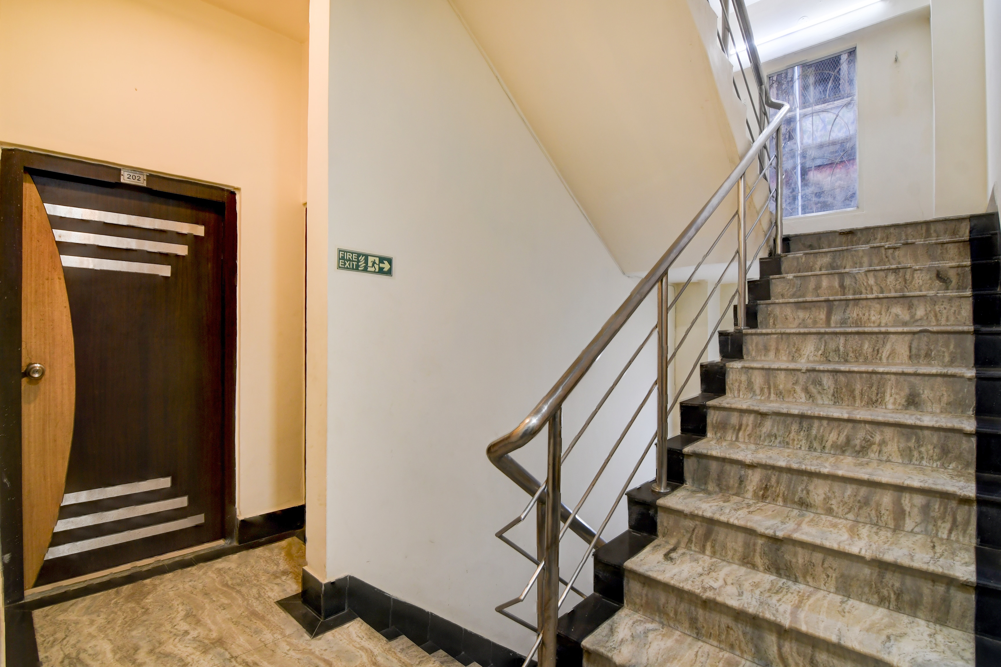 Super Collection O Kalighat Metro Station Formerly RM Guest Home in Kolkata