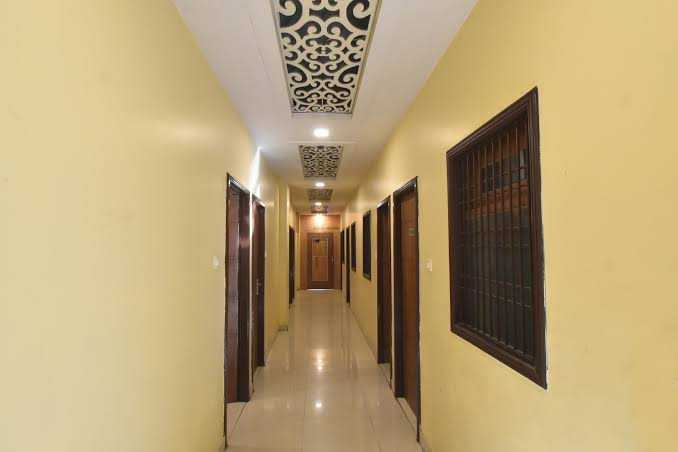 Hotel O Rajiv Gandhi Bus Stop Bangalore Formerly Maharaja in Bangalore