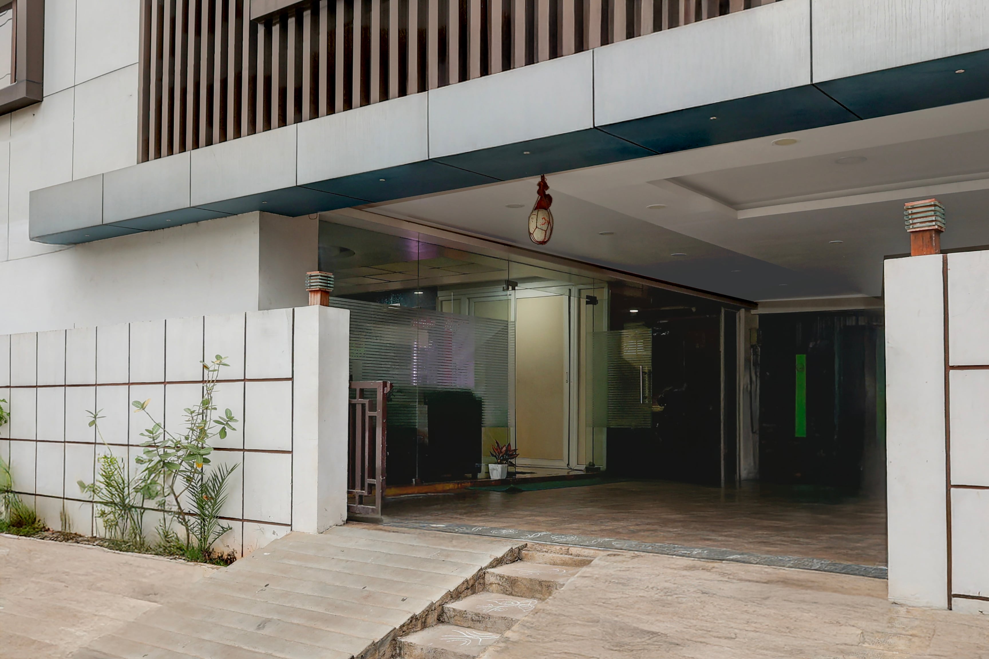 Super Townhouse V Hotel in Vijayawada