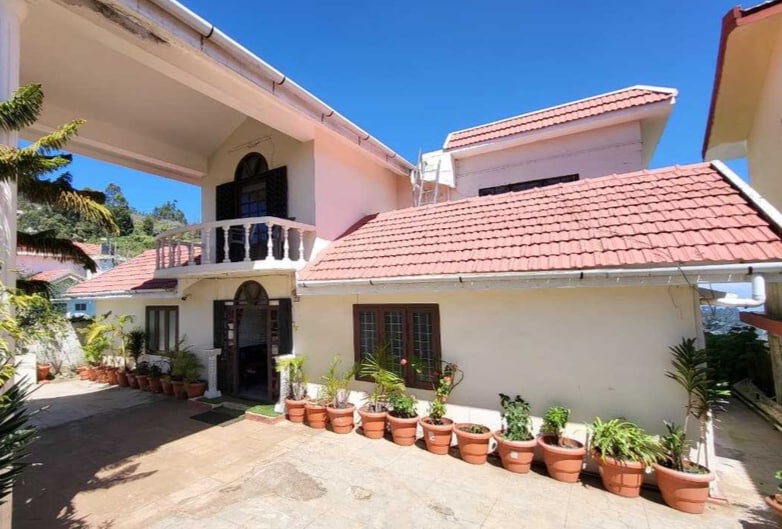 Collection O Kodaikanal Solar Observatory Museum Formerly Aysha Stay Inn in Kodaikanal