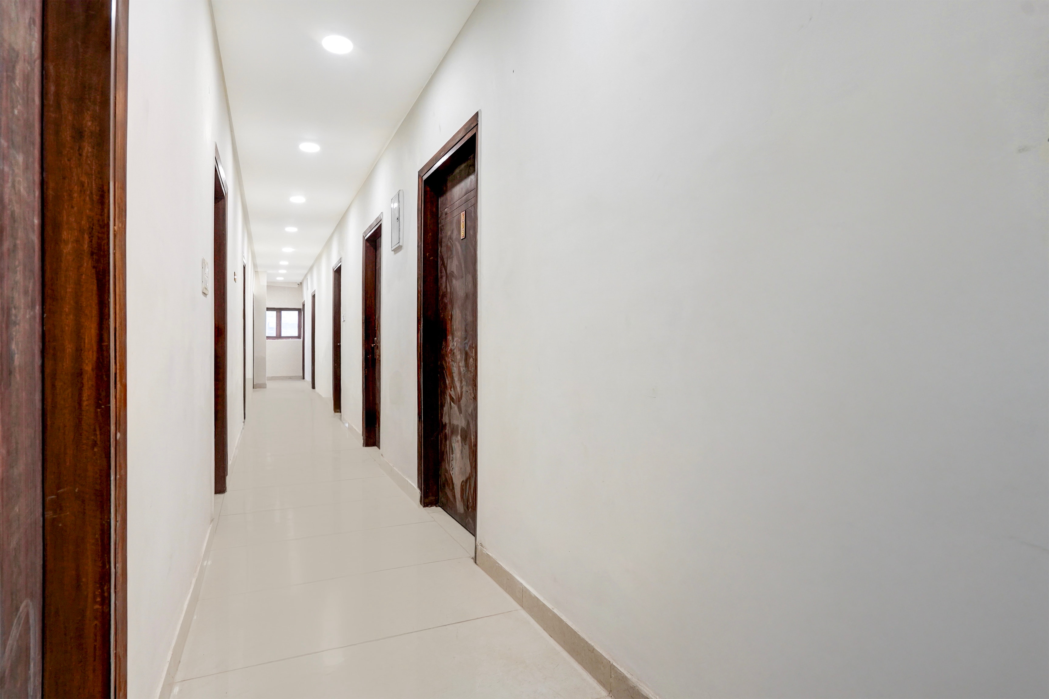 Hotel O Subhash Nagar Metro Station Formerly Parampara in Delhi