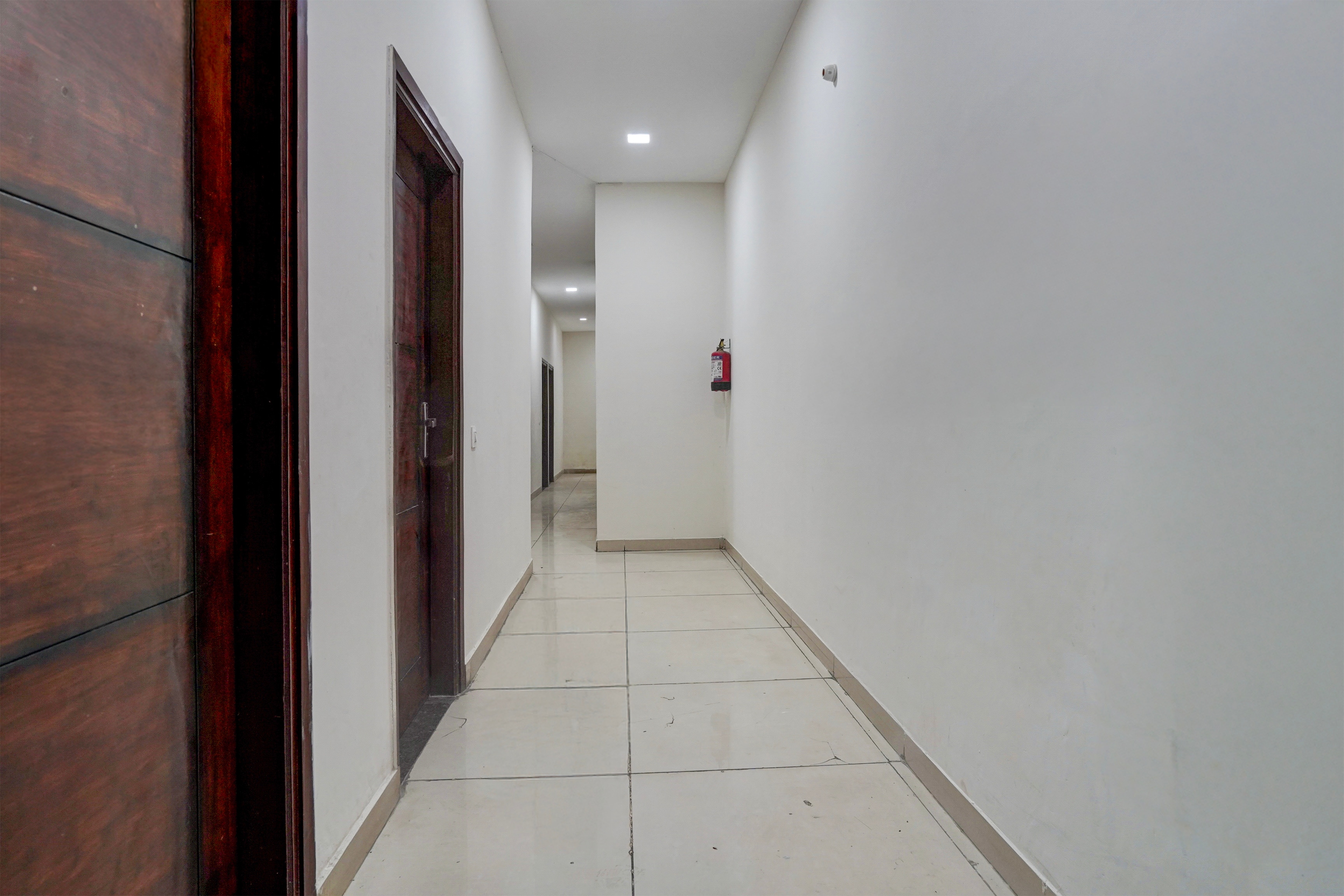 Hotel O Patiala Road Crossway Zirakpur Formerly Lavish in Zirakpur