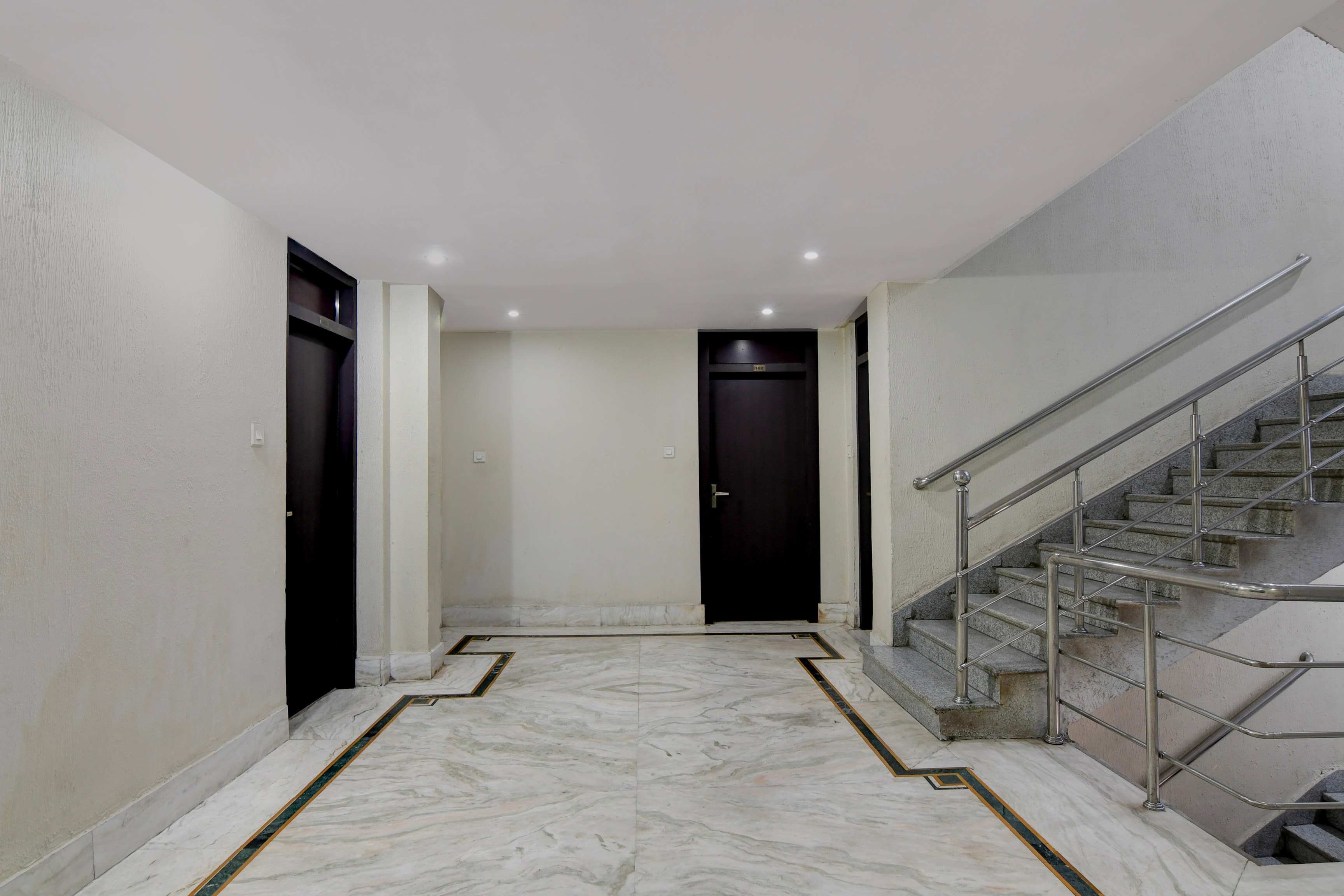 Collection O Sakchi Crossway Formerly Shree Palace in Jamshedpur