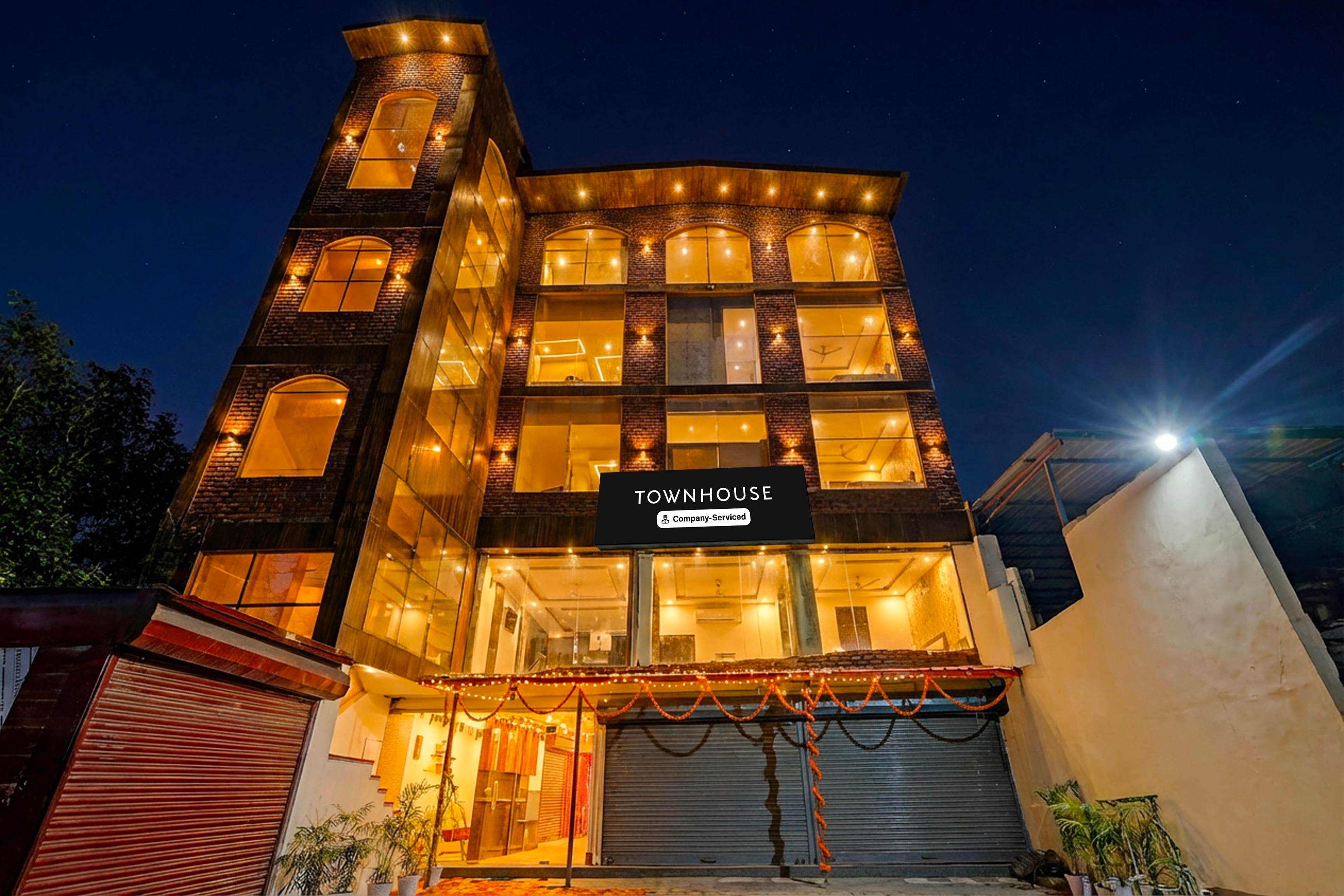 Townhouse Dharampur Railway Station in Dehradun