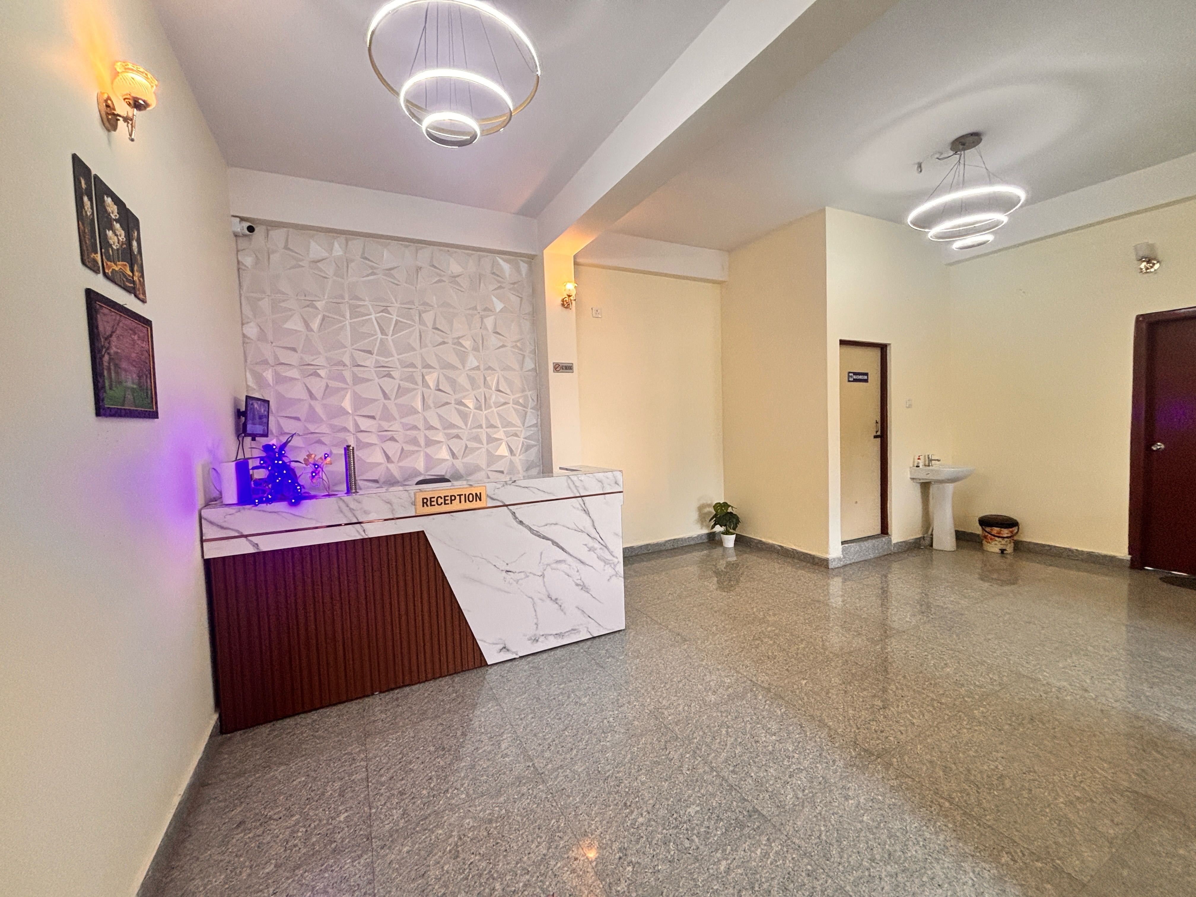 Collection O Jalukbari Bus Stand Formerly Velvet Stay in Guwahati