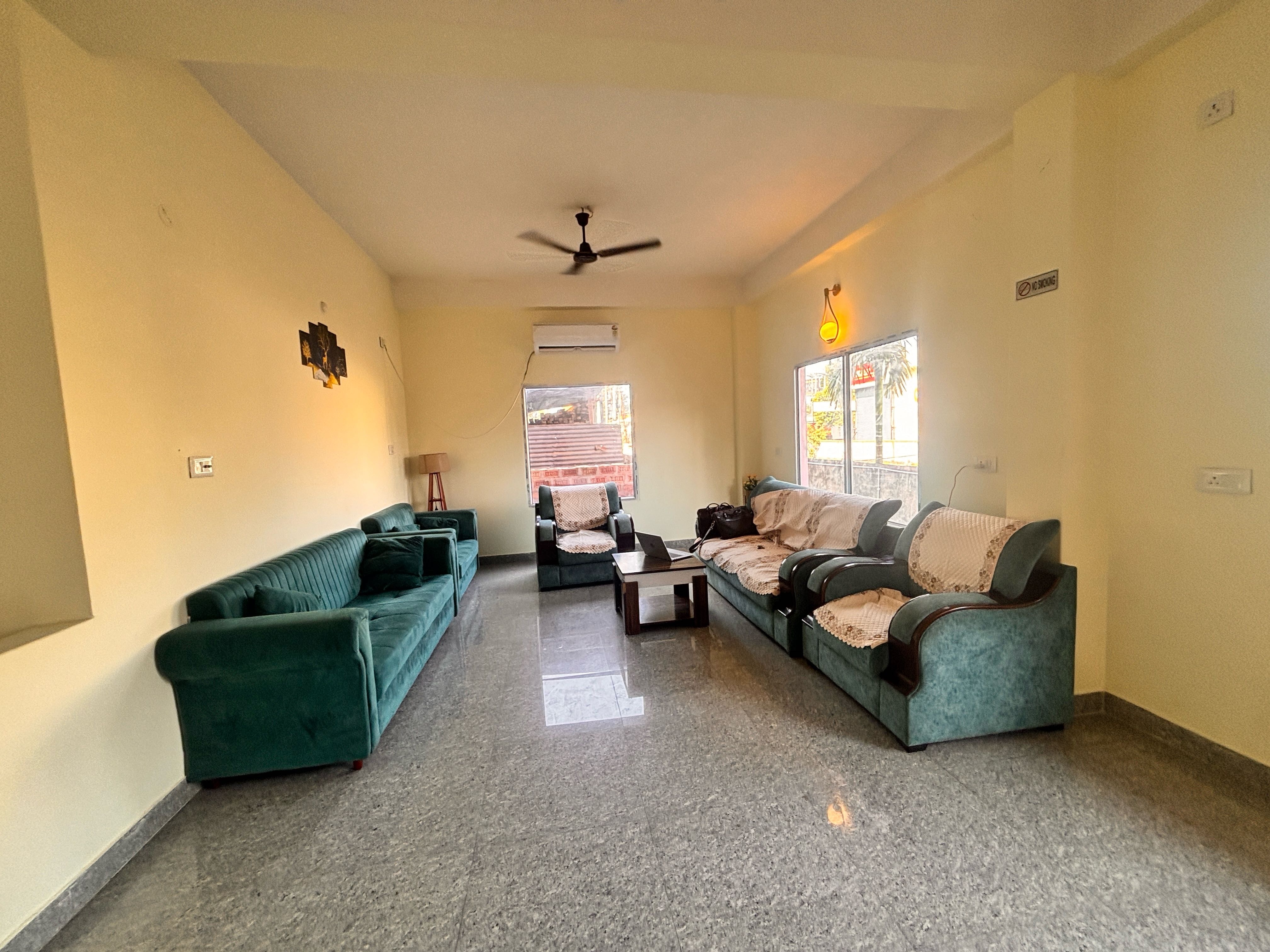 Collection O Jalukbari Bus Stand Formerly Velvet Stay in Guwahati