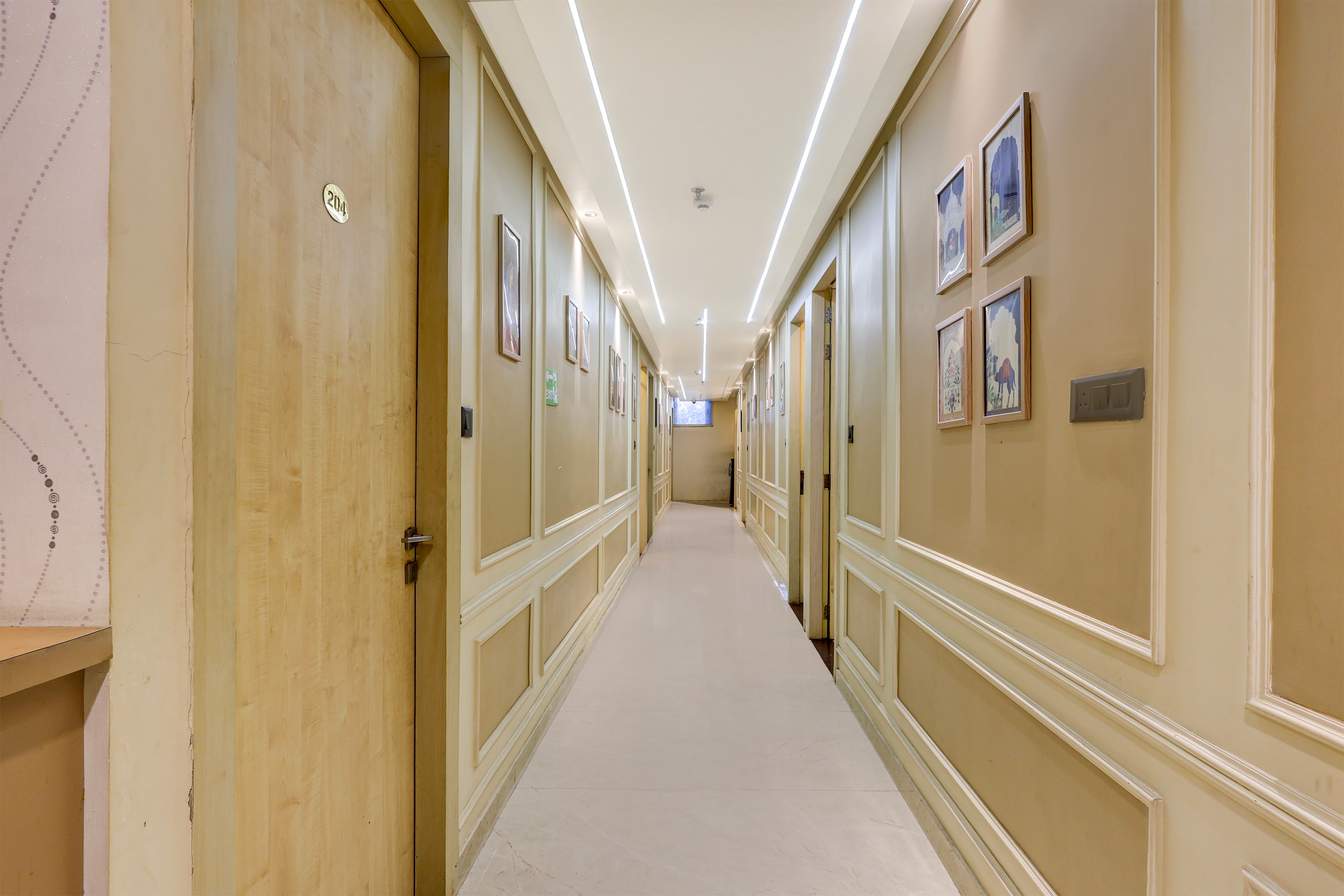 Townhouse Oak Ram Lala Mandir Kanpur Formerly Hotel Sun Rise in Kanpur