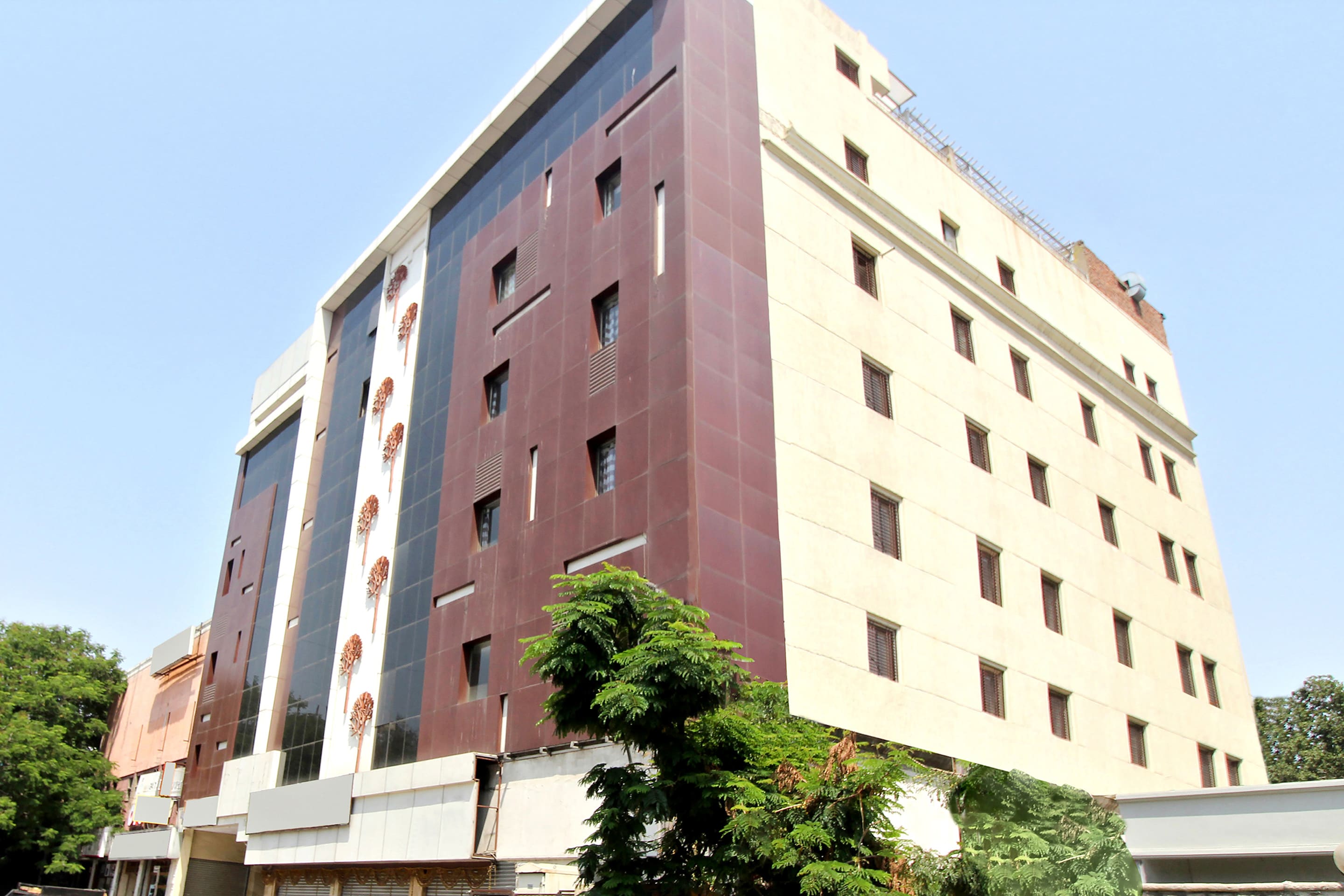 Hotel O Gandhi Hospital Metro Station Kolkata Formerly Vasundhara Guest House in Hyderabad