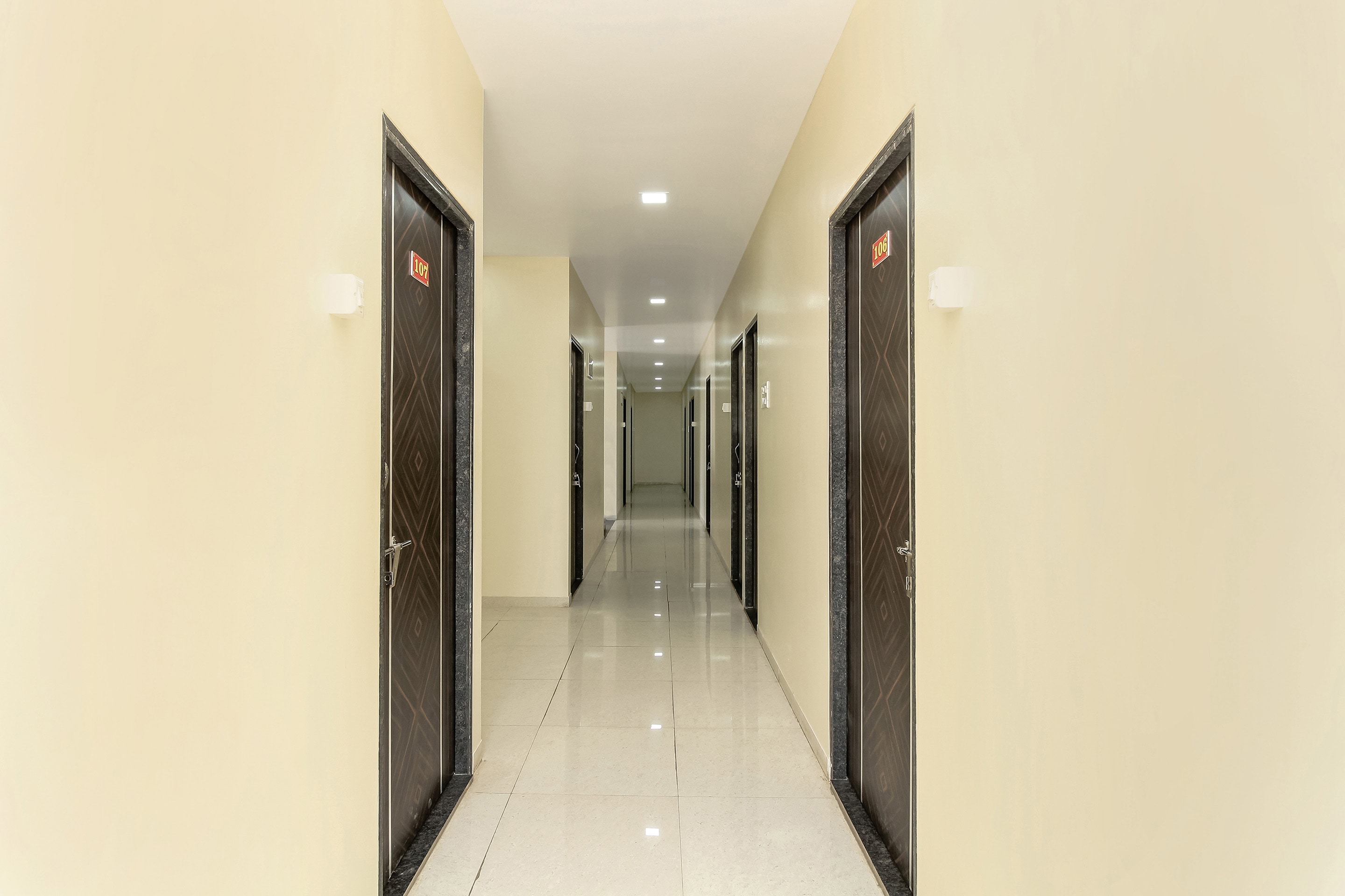 Collection O Tuljapur - Solapur Highway Formerly Royal Rooms in Solapur