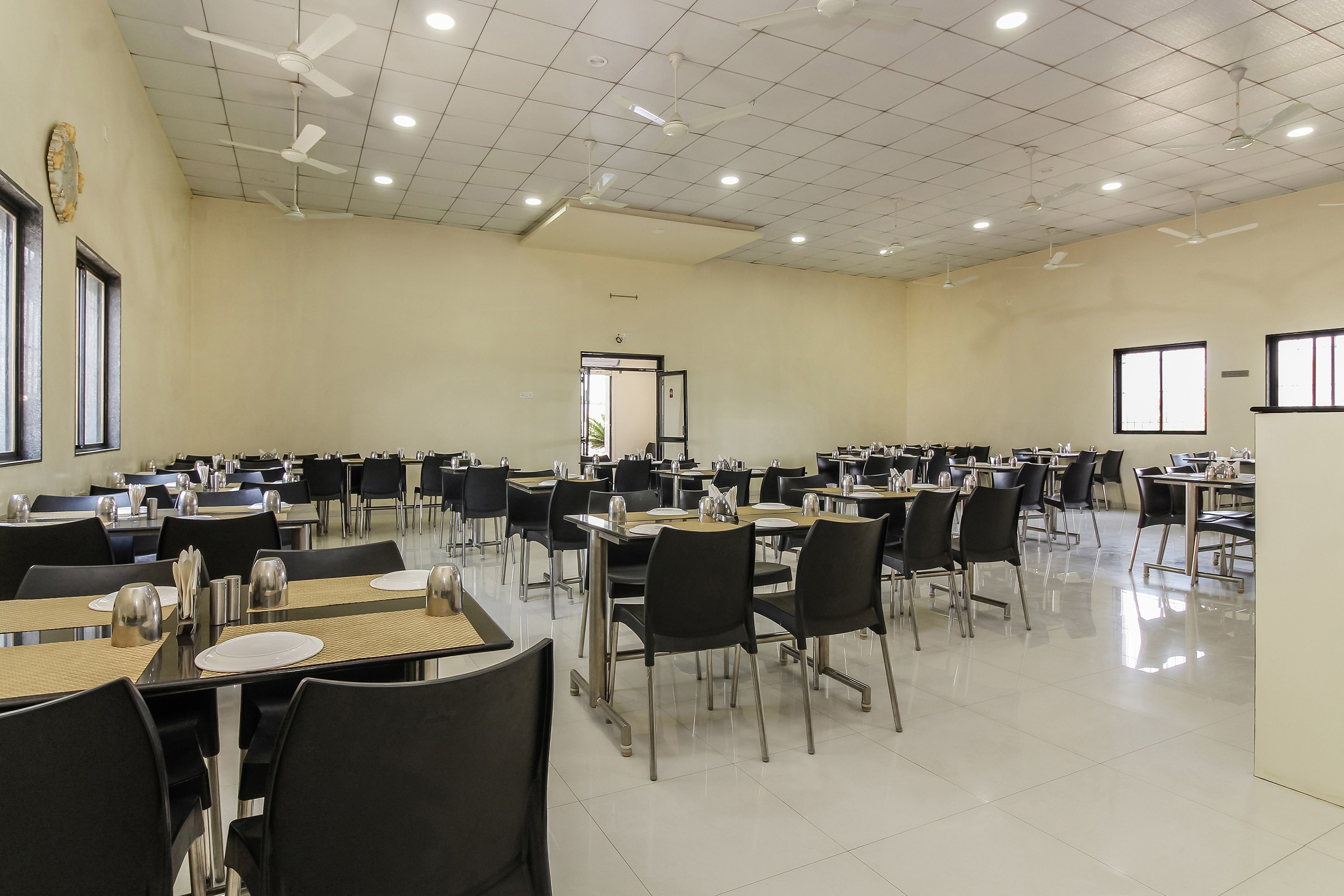 Collection O Tuljapur - Solapur Highway Formerly Royal Rooms in Solapur