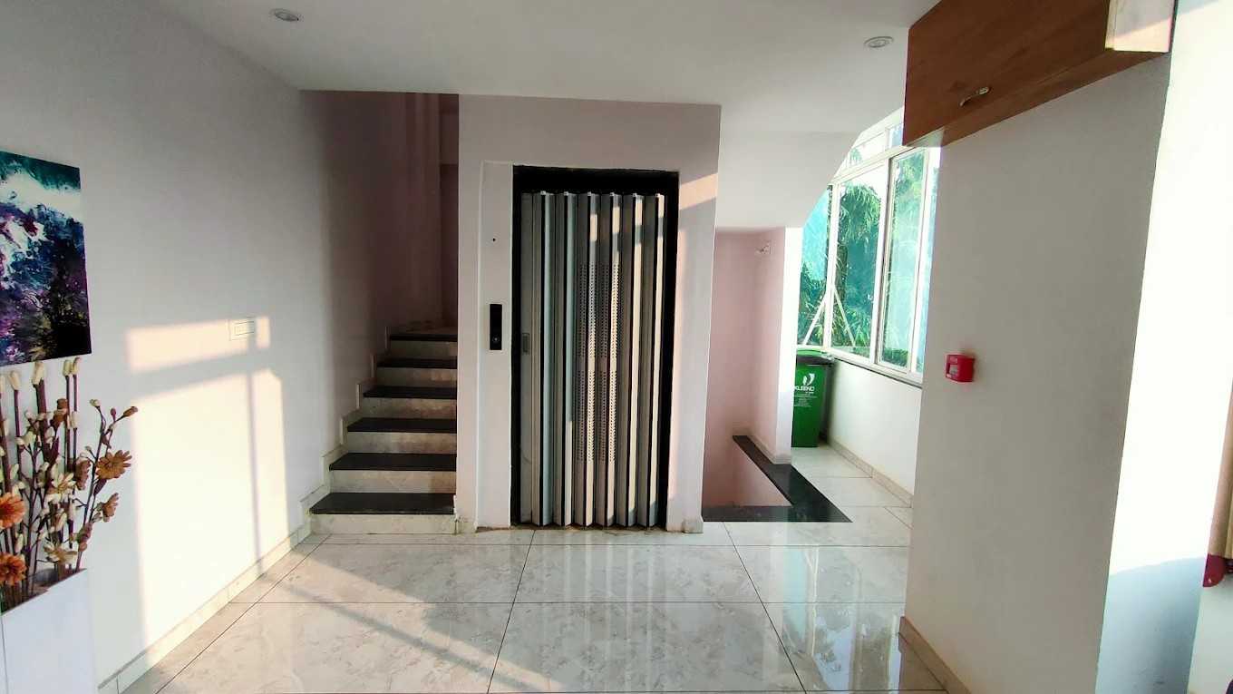 Collection O Rajpipla Bus Terminal Formerly Rajniwas in Vadodara