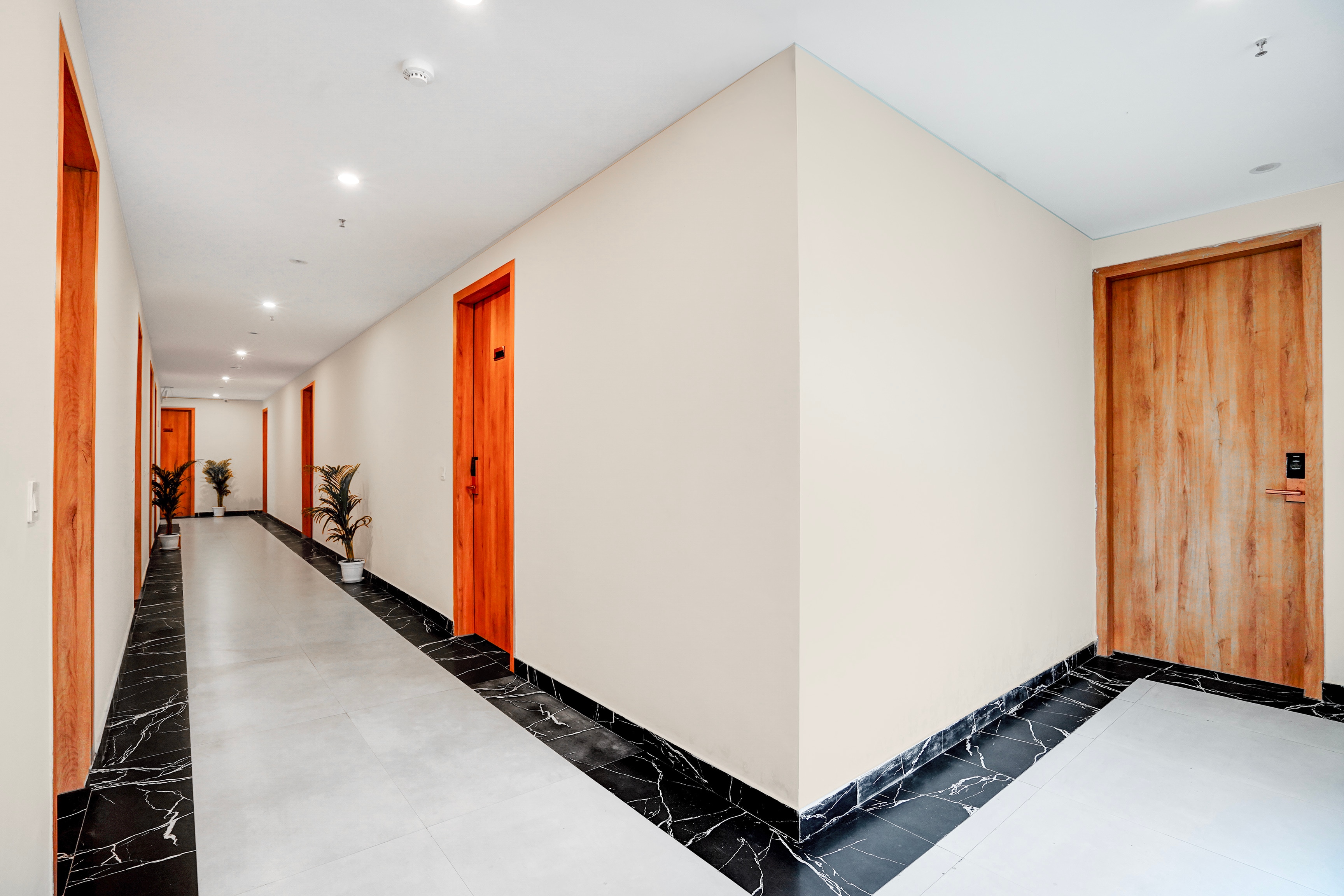  Townhouse Oak Sector 18 Metro Station Formerly Raasha Inn  in Noida