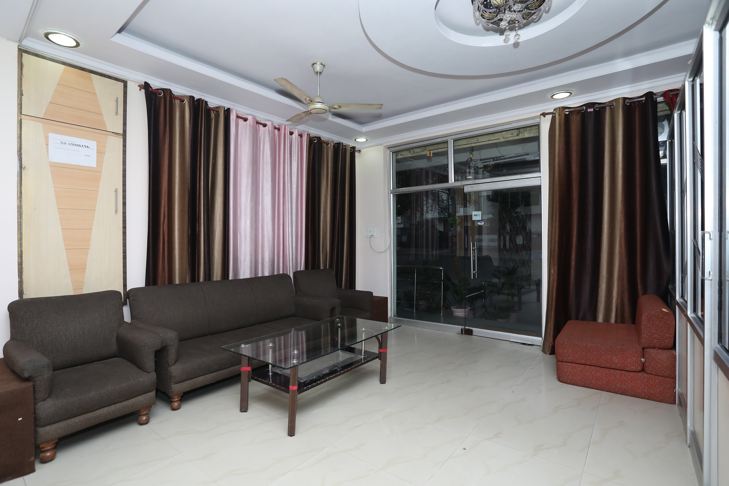 Hotel O Gopinath Temple Jaipur Formerly Deepak Inn in Jaipur