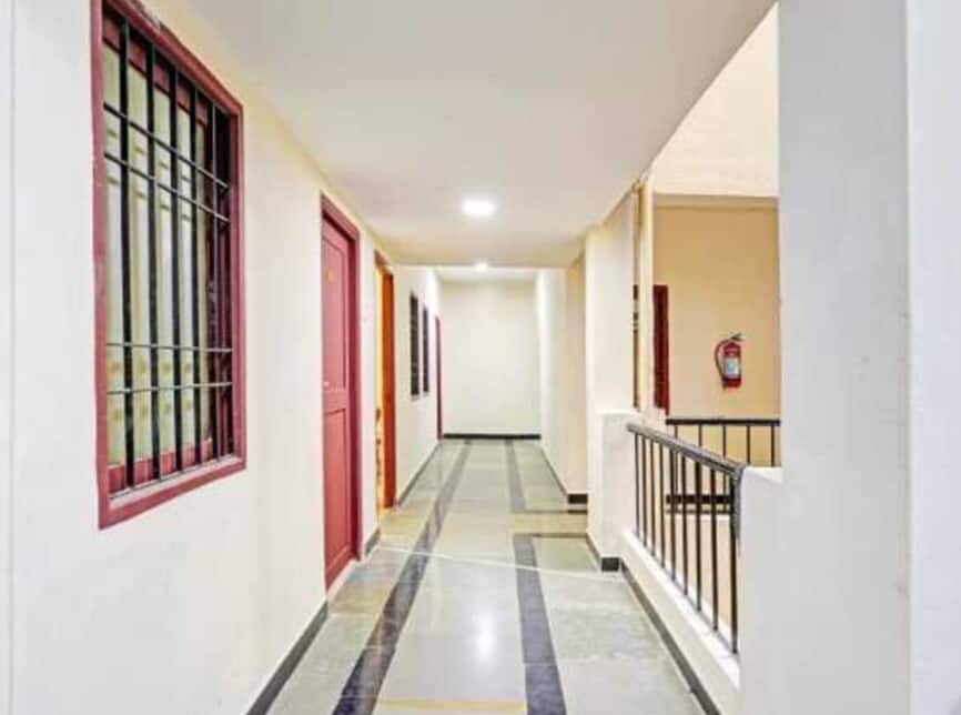 Collection O Technopark Phase 1 Formerly Snehalayam in Thiruvananthapuram