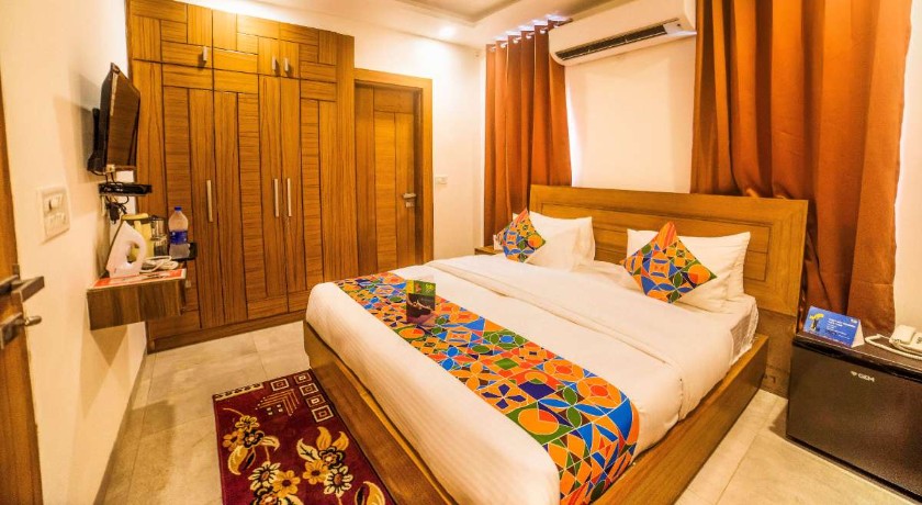 Emoji Stays in Gurgaon