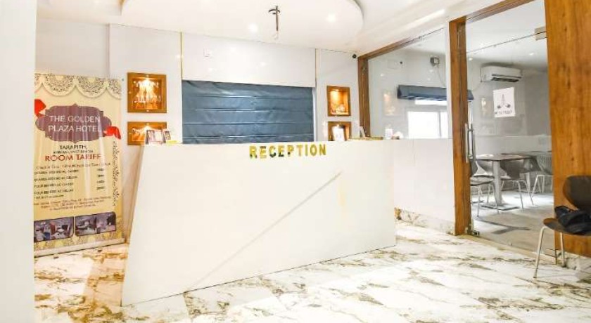 The Golden Plaza Hotel in Tarapith
