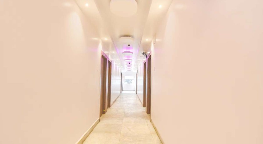 The Golden Plaza Hotel in Tarapith