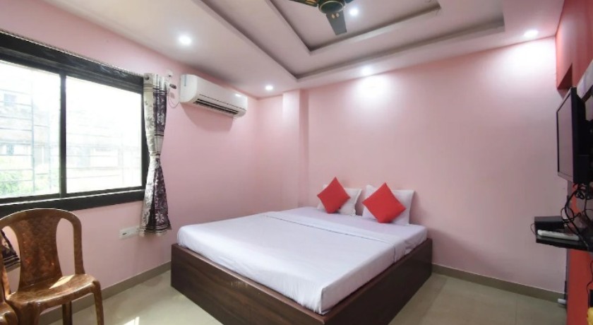 Hotel Galaxy Inn in Kolkata