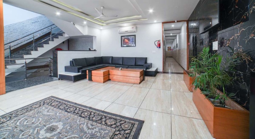 Hotel Prem Ratan in Dehradun